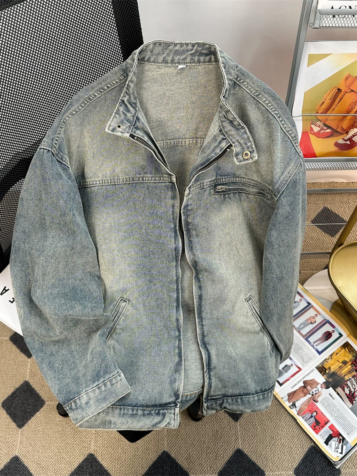 Áo khoác denim vintage mùa xuân thu dành cho nam, phong cách áo khoác công sở retro Mỹ, cổ đứng rộng rãi, áo thời trang thương hiệu sành điệu.