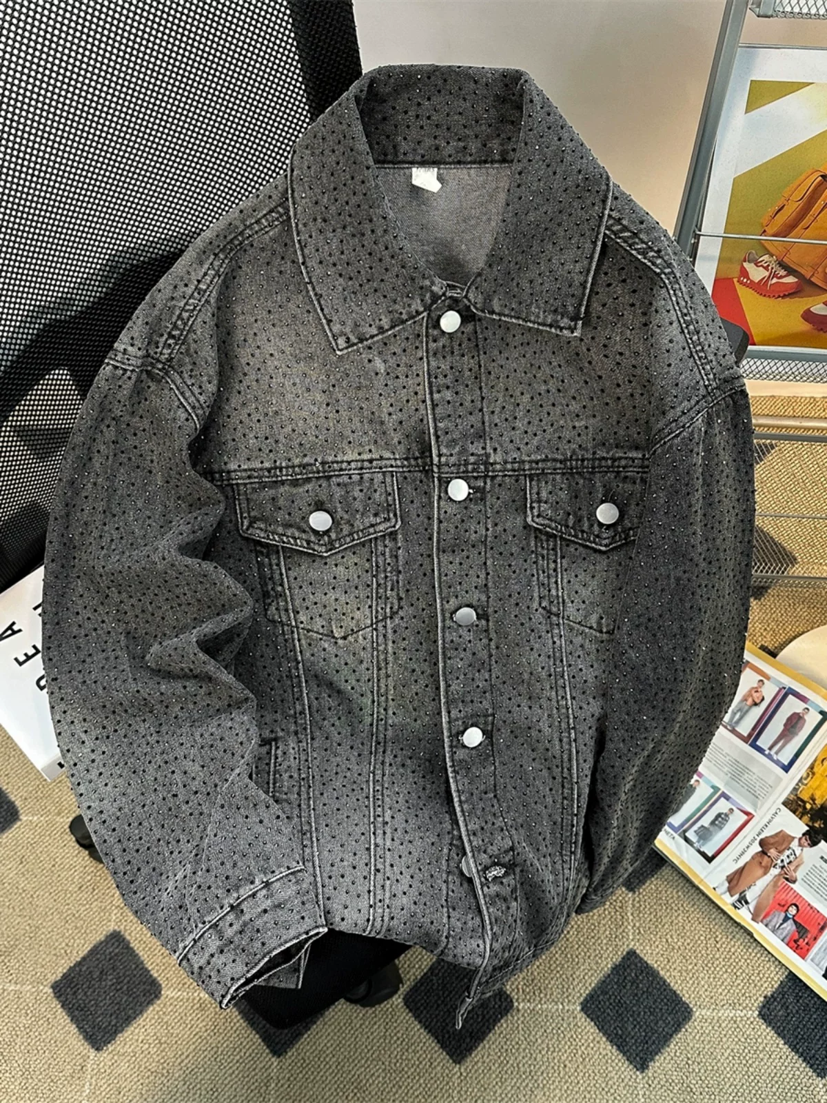 Áo khoác denim đính đá cao cấp dành cho nam, phong cách Mỹ thời thượng mùa xuân thu, thiết kế cá tính và sành điệu, kiểu dáng rộng rãi, áo khoác đôi.