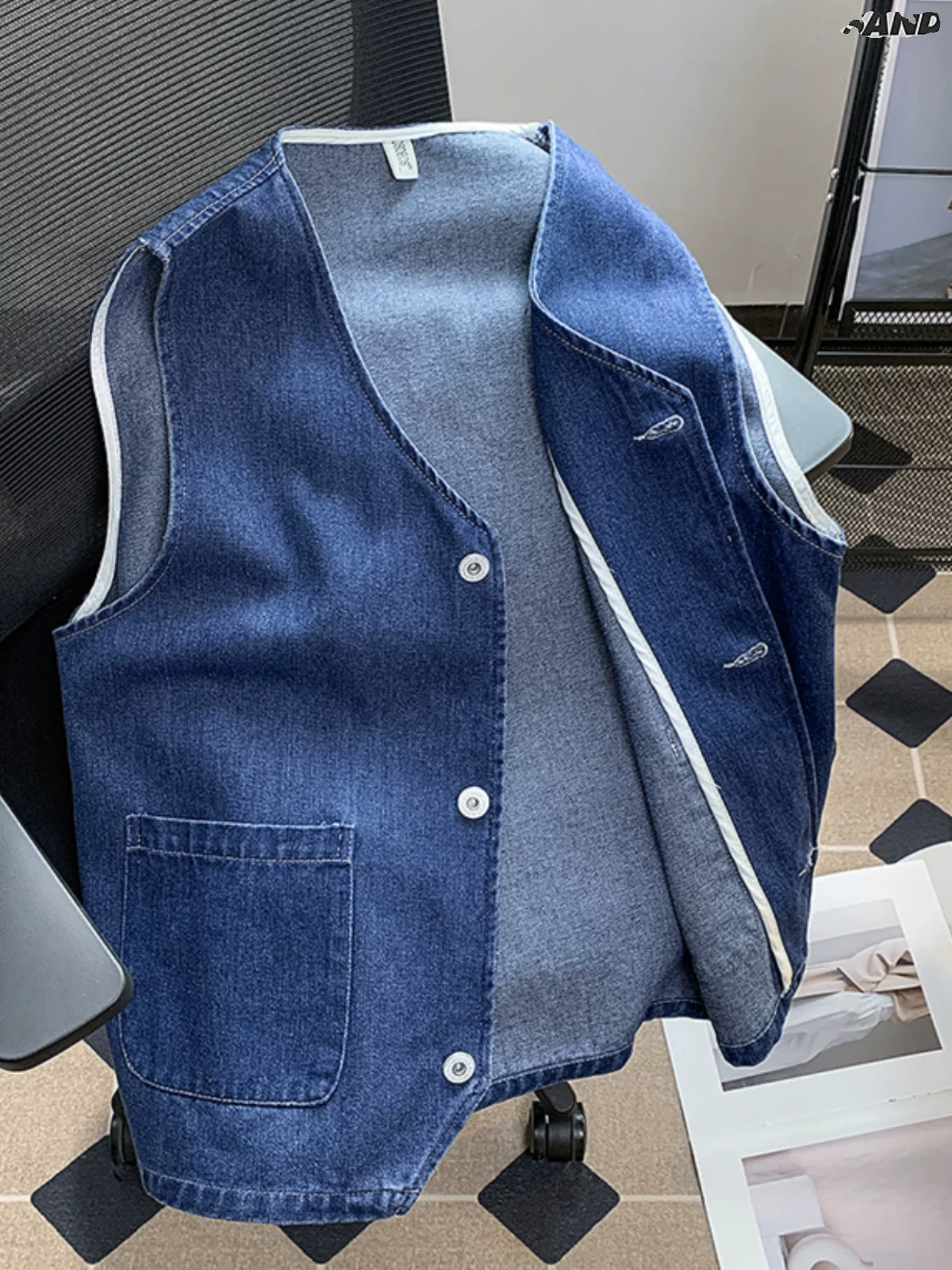 Áo vest denim cổ điển của Mỹ dành cho nam giới, thương hiệu thời thượng, áo vest công sở cổ chữ V rộng rãi, áo khoác vest đa năng có thể giặt được mùa xuân thu.