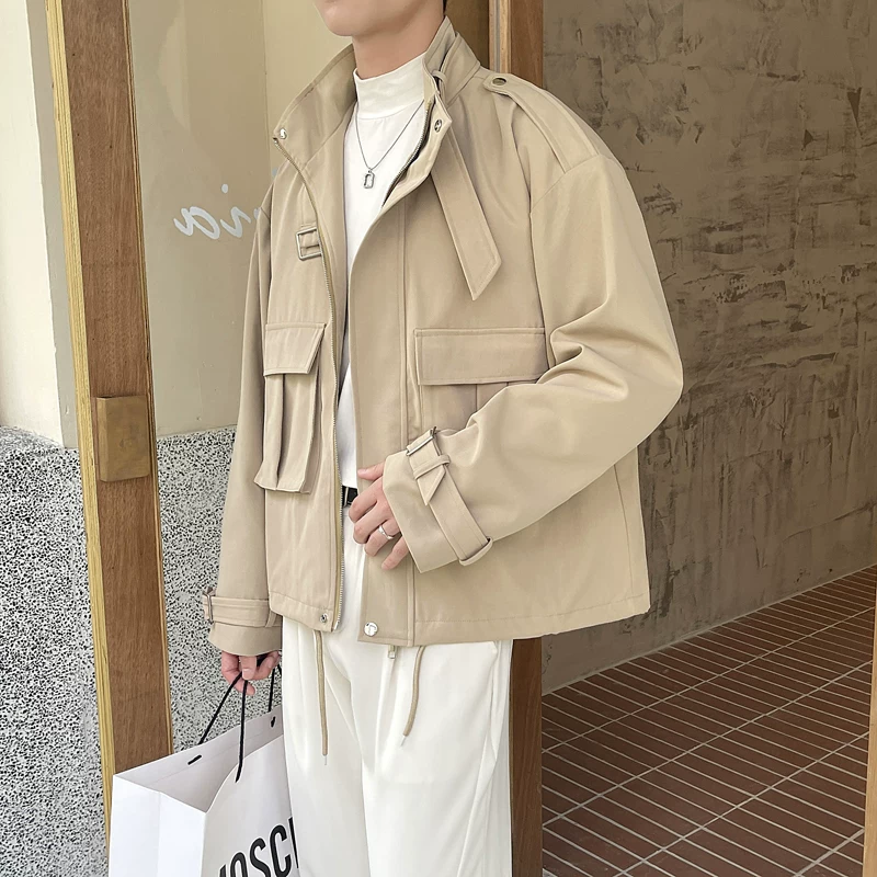 Áo khoác công sở có túi lớn dành cho nam, mùa xuân và mùa thu, áo gió ngắn phong cách Hồng Kông, áo khoác cổ đứng dáng rộng phong cách Hàn Quốc hợp thời trang.