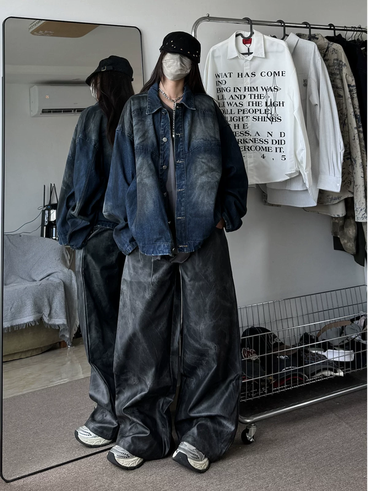 Áo khoác denim phong cách Wasteland dành cho nam và nữ, áo khoác có đệm vai rộng rãi, áo khoác cleanfit thời trang Mỹ mùa xuân thu.