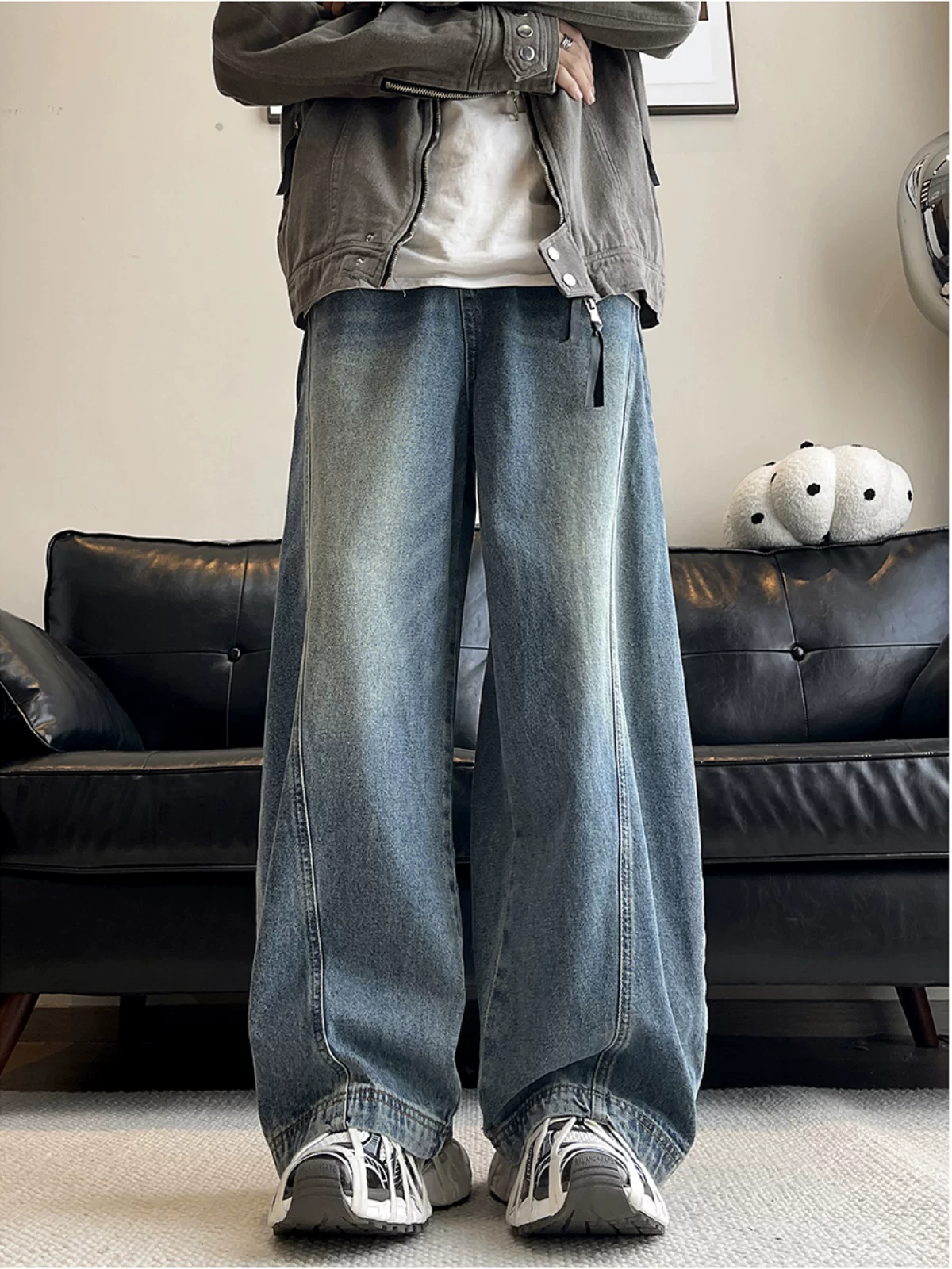 Quần jeans nam phong cách hip-hop Mỹ, quần dài dáng rộng, ống loe nhẹ, chất liệu washed, hợp thời trang xuân thu.