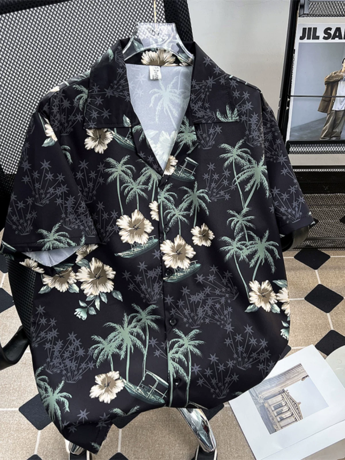 Áo sơ mi hoa bãi biển chất liệu lụa băng dành cho nam, tay ngắn, kiểu cổ Cuba phong cách Mỹ thời thượng, cao cấp mùa hè, kiểu dáng thời trang và rộng rãi.