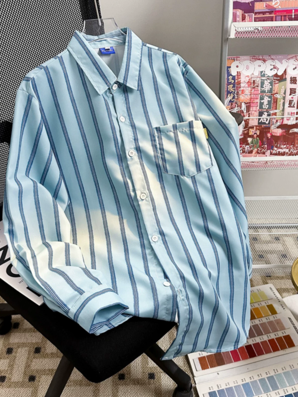 Áo sơ mi nam kẻ sọc phối màu, tay dài, dáng rộng, chất liệu lụa đá mùa hè, kiểu dáng Mỹ, thời trang, áo khoác mỏng nhẹ, phong cách casual.