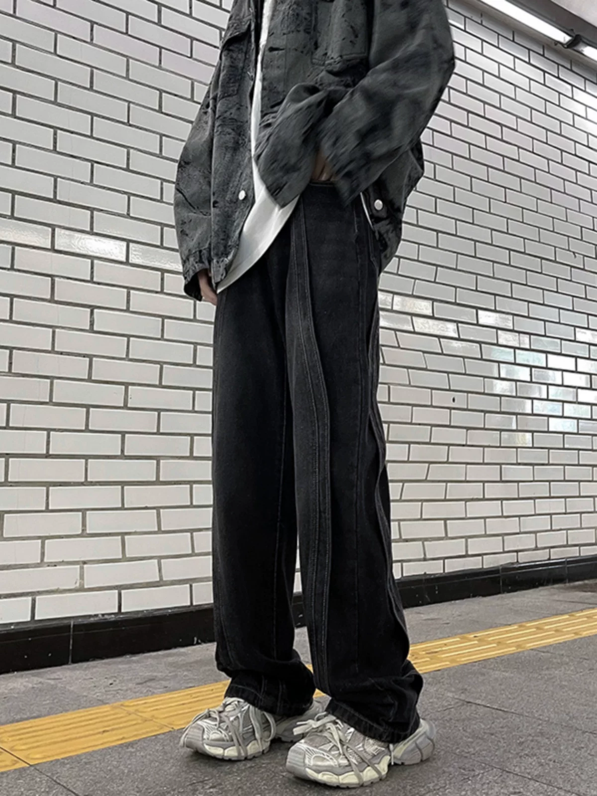 Quần jeans nam may vá nhiều lớp, kiểu dáng cũ kỹ, phong cách hip-hop Mỹ mùa thu, quần ống rộng thoải mái, hợp thời trang.