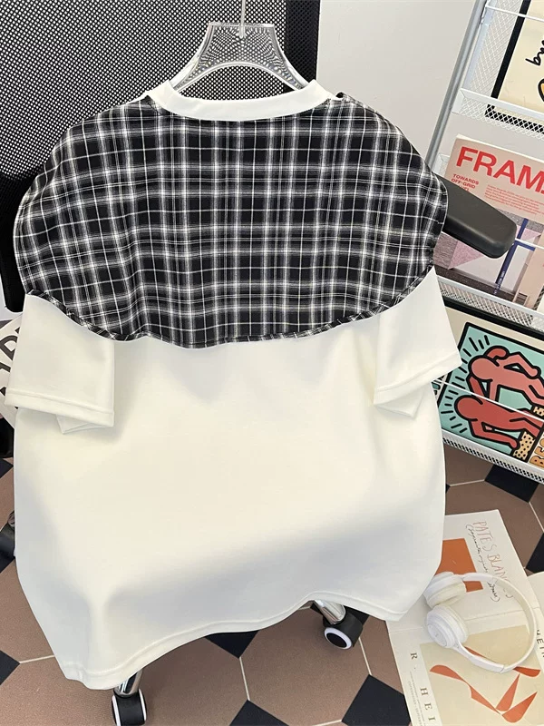 Áo thun ngắn tay giả hai mảnh kẻ sọc dành cho nam, áo thun ngắn tay dáng rộng thiết kế cleanfit hợp thời trang mùa hè.