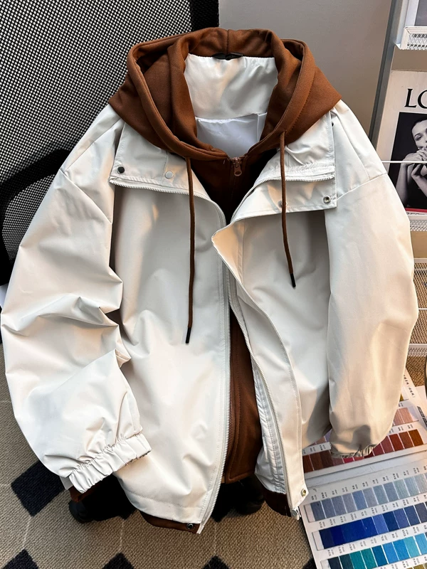 Áo khoác bảo hộ lao động giả hai mảnh dành cho nam, áo gió có mũ trùm đầu rộng rãi, áo khoác ngoài kiểu dáng gọn gàng phong cách Mỹ hợp thời trang mùa xuân thu dành cho cặp đôi.