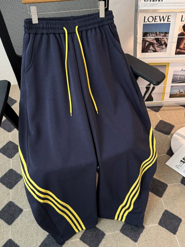 Quần ống rộng ba sọc unisex phong cách Mỹ cổ điển, chất liệu dày dặn, đa năng, thoải mái, quần thể thao mùa hè, quần dài mặc thường ngày