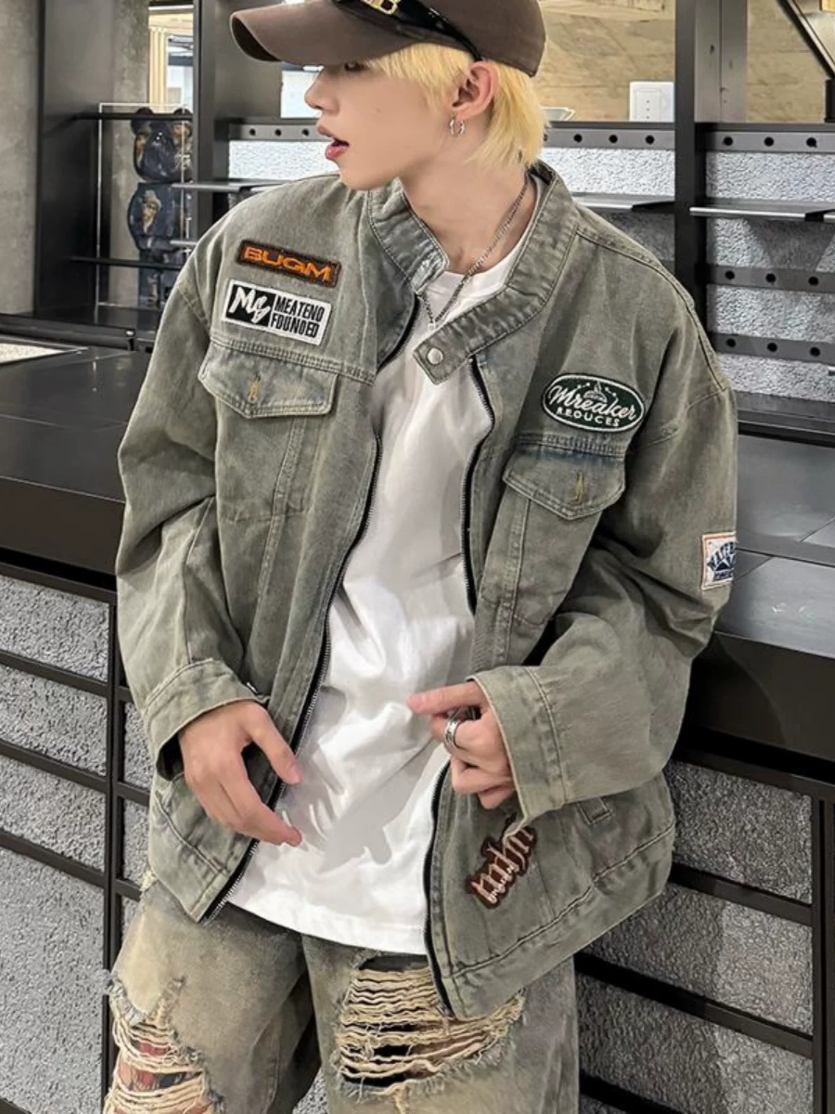 Áo khoác denim thêu họa tiết cổ điển kiểu Mỹ, áo khoác nam thời thượng mùa xuân thu, áo khoác cổ đứng dáng rộng cleanfit.