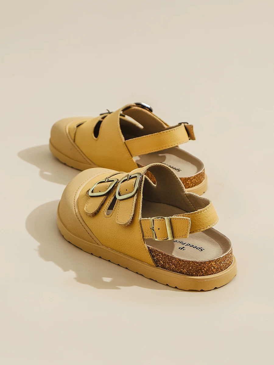 Dép Baotou nữ, giày Birkenstock đế nút chai dày, kiểu mới hè 2025, dép đi biển nữ thời trang.