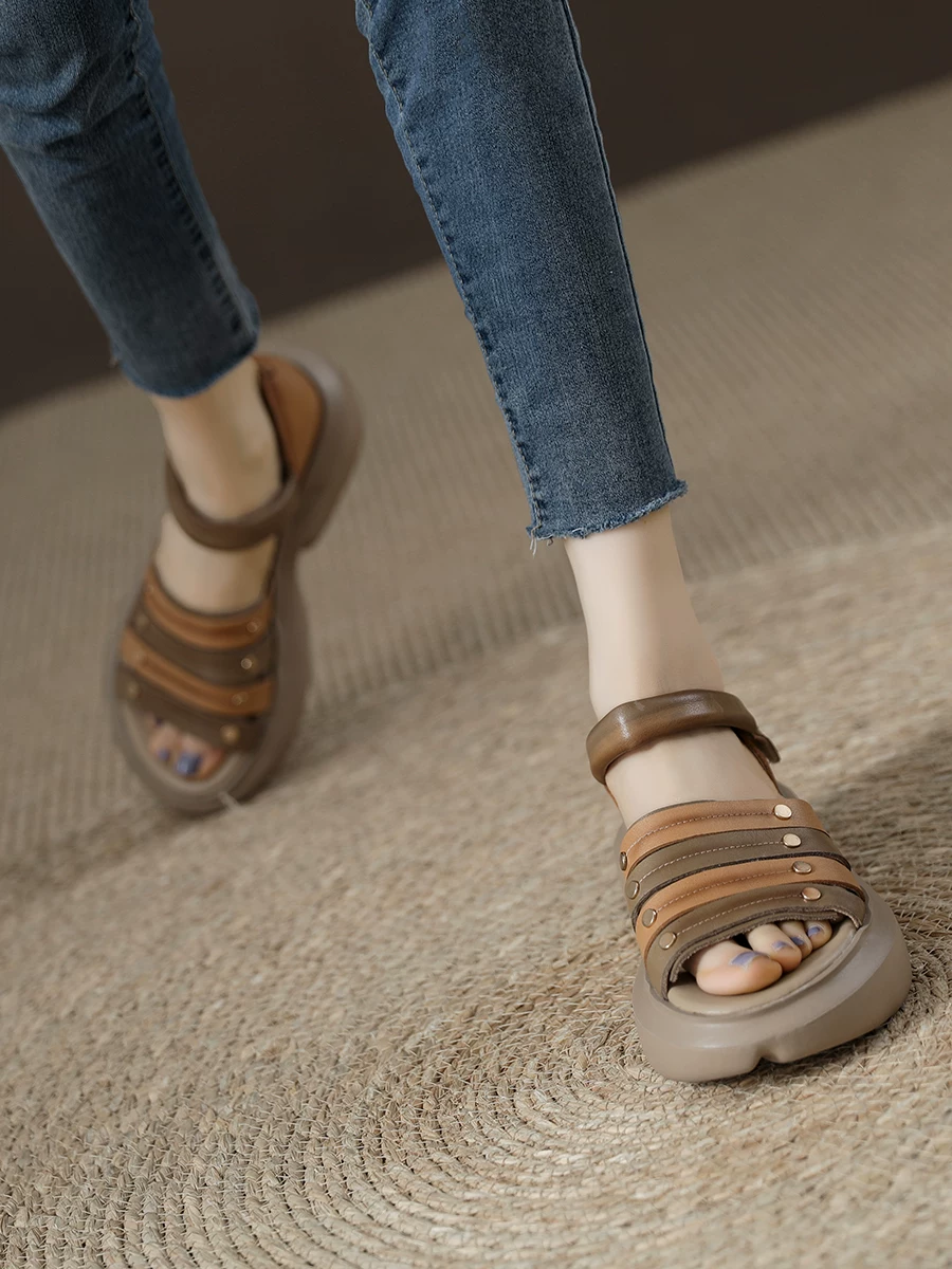 Giày sandal La Mã cổ điển bằng da bò dành cho nữ, giày đế dày tăng chiều cao, kiểu dáng mới mùa hè 2026, giày nữ da thật thoáng khí để đi ngoài trời.