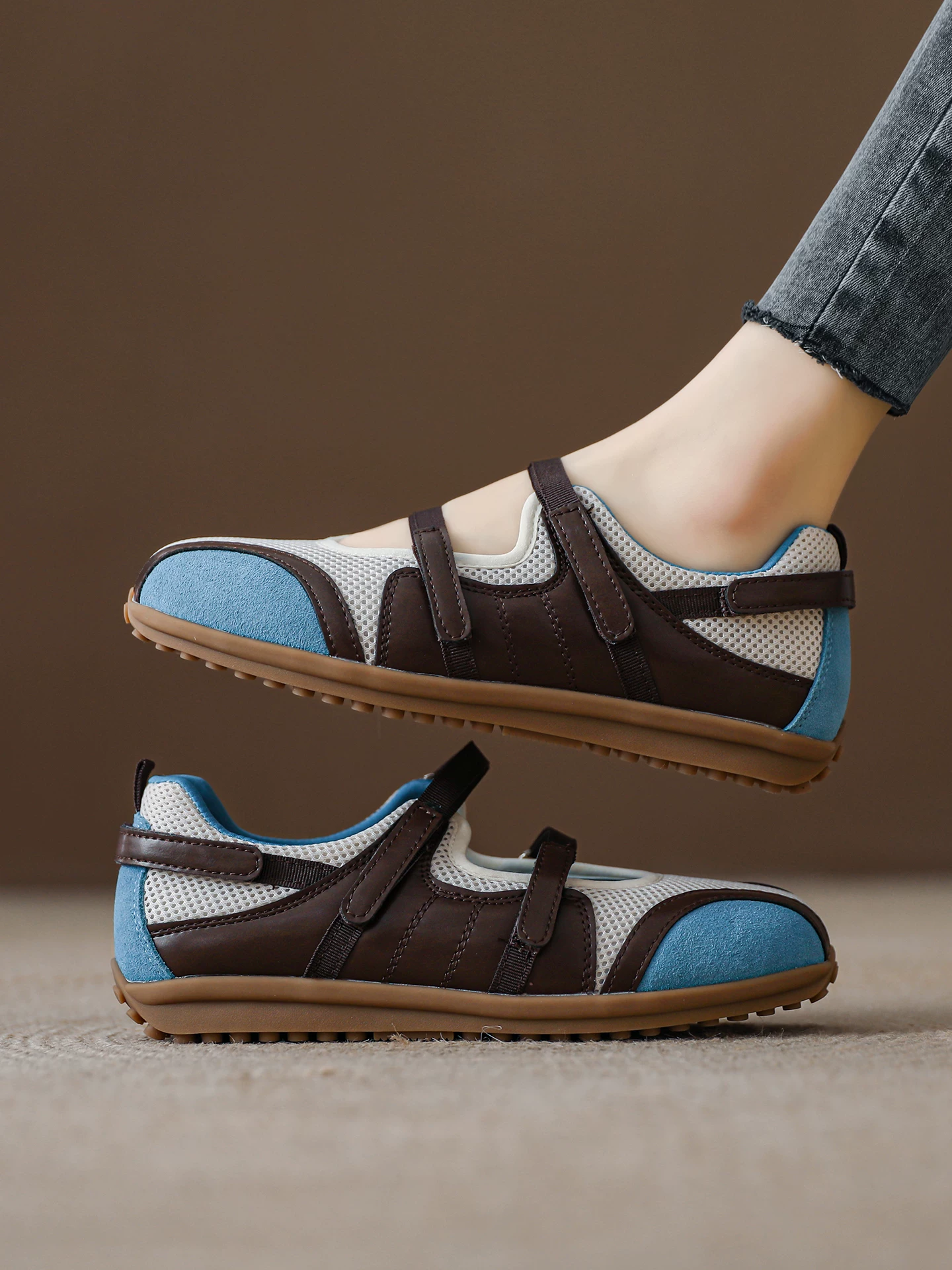 Giày sandal Mary Jane thể thao đa năng dành cho nữ, giày tập kiểu ballet đế thấp, giày lưới thoáng khí thời trang mùa hè 2026.