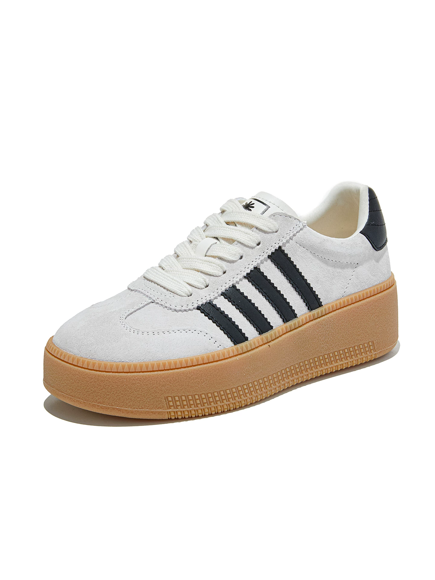 Giày thể thao nữ da lộn phối màu retro kiểu Đức, giày sneaker đế dày tăng chiều cao, giày trắng da thật thời trang mùa xuân 2026.