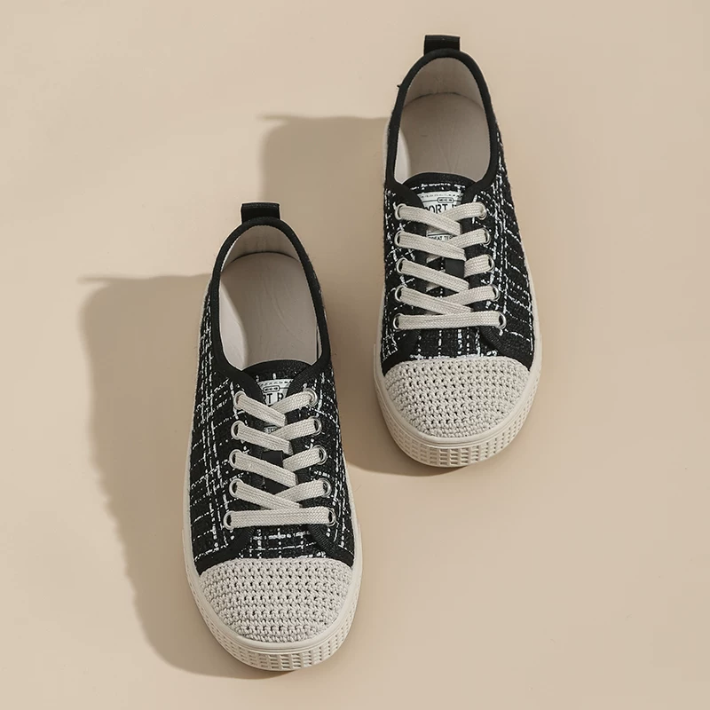 Giày espadrille cói kiểu Chanel dành cho nữ, giày bệt đa năng, giày vải đế thấp thoáng khí mới mùa xuân/hè 2025.