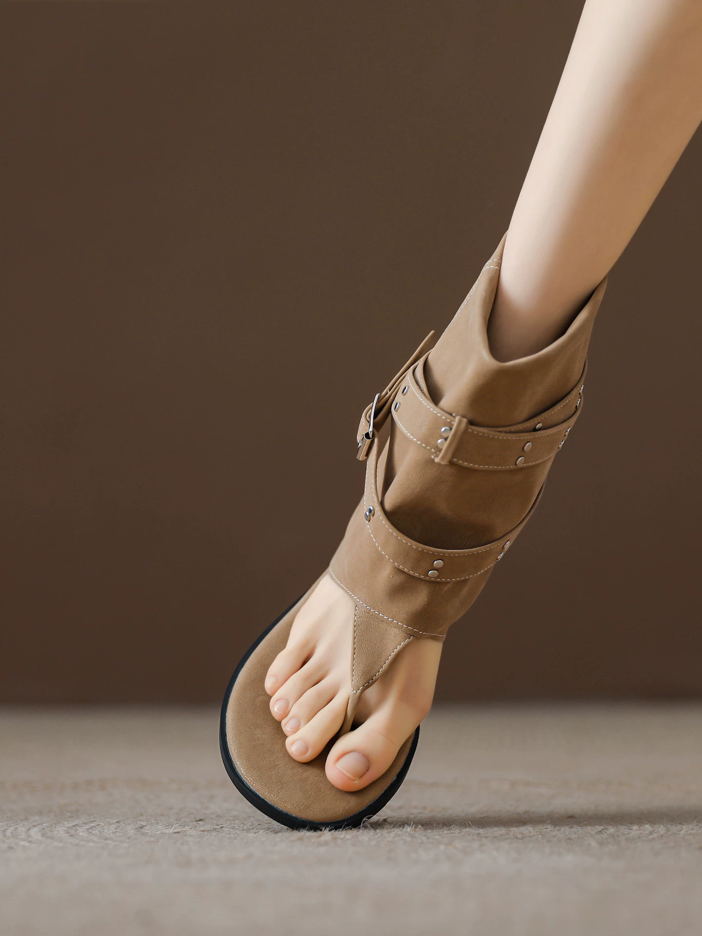 Giày sandal đế xuồng tăng chiều cao kiểu mới mùa hè 2026 dành cho nữ, quai ngang kiểu La Mã có khóa cài, phong cách cao bồi miền Tây, giày bốt nữ cá tính.