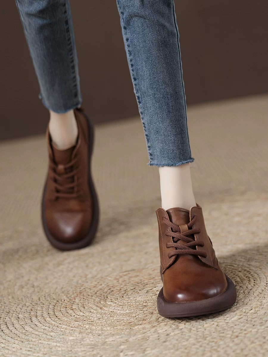 Giày bốt Martin da bò retro nữ, bốt ngắn lót lông cừu mùa đông, mẫu giày bốt nữ mới 2025, bốt ngắn đế mềm da thật phong cách thường ngày.
