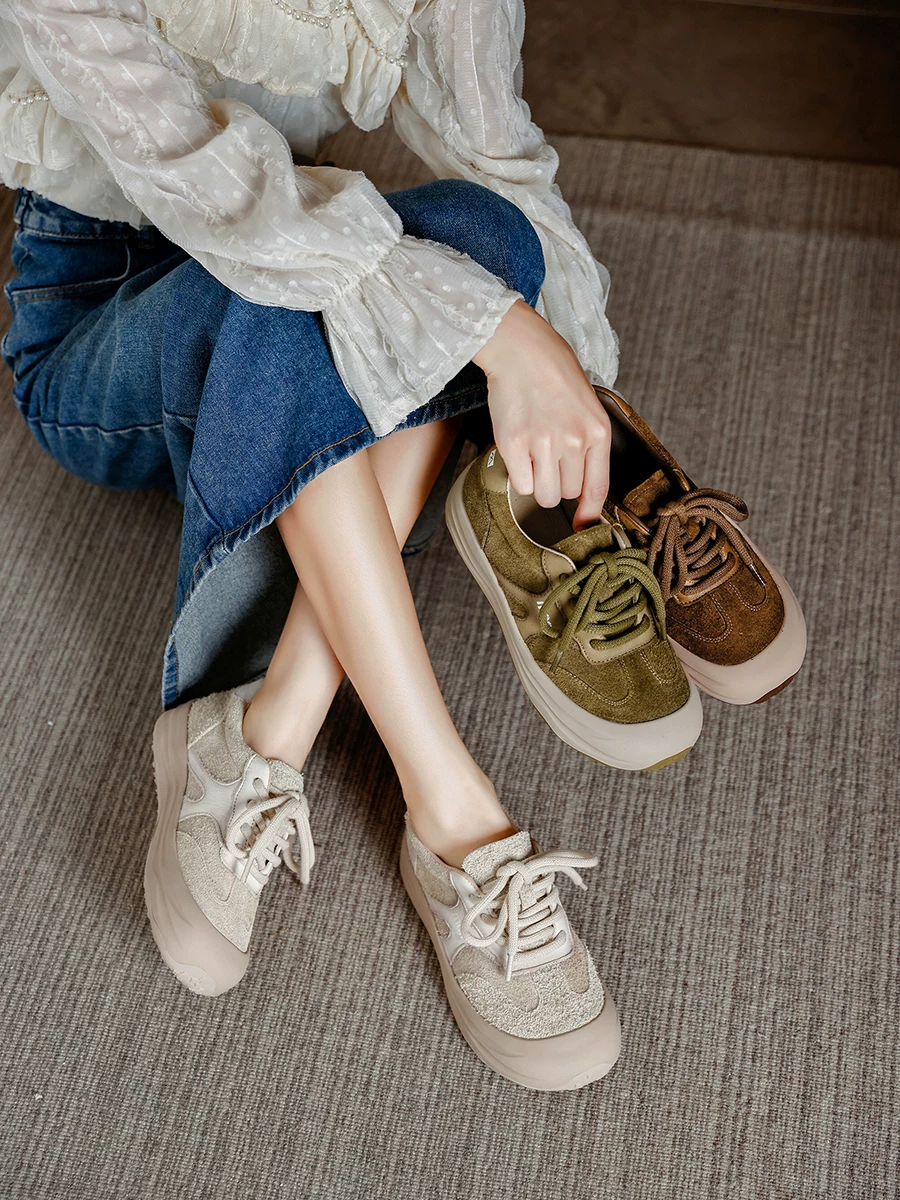 Giày thể thao nữ da lộn kiểu retro Đức, giày sneaker đế dày, giày thể thao da thật màu trắng mới mùa thu 2025 dành cho nữ.