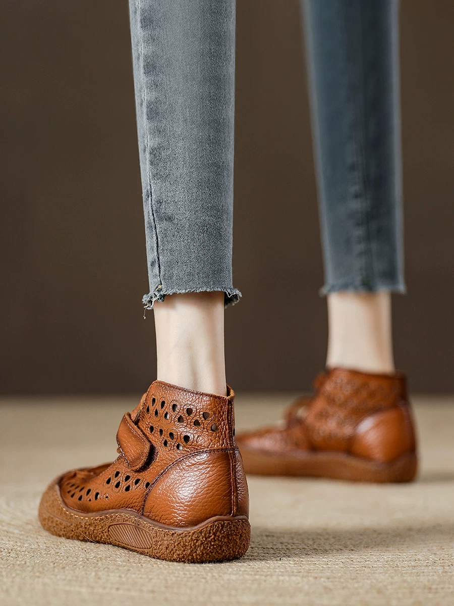 Giày sandal bít mũi khoét lỗ dành cho nữ, da thật, phong cách La Mã cổ điển, giày bốt cao cổ đục lỗ thoáng khí mới mùa hè 2026.