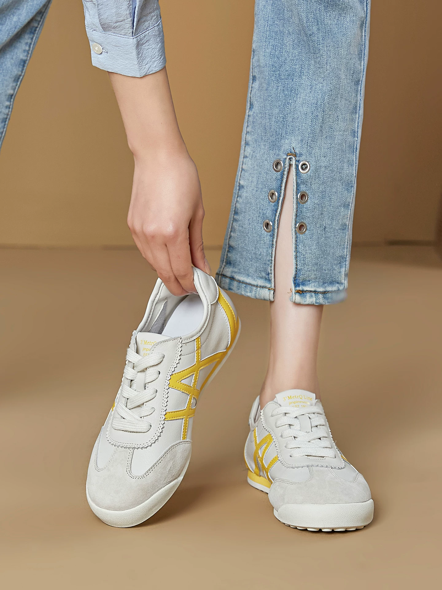 Giày thể thao nữ đế mỏng da thật kiểu Đức, mẫu mới xuân 2026, giày sneaker trắng phổ biến, đa năng, đế bằng, phong cách thường ngày