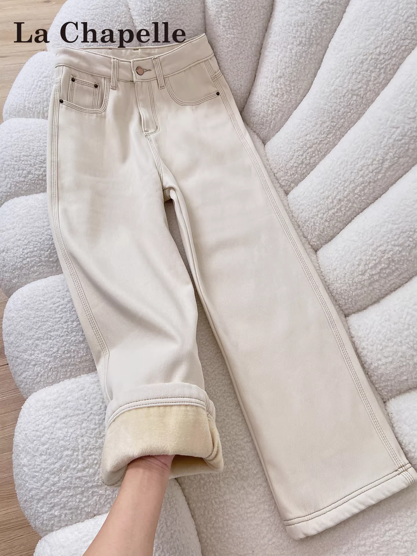 Quần jeans trắng La Chapelle ống rộng dành cho nữ, thu đông 2025, kiểu mới cạp cao, lót lông, dáng thẳng, size nhỏ