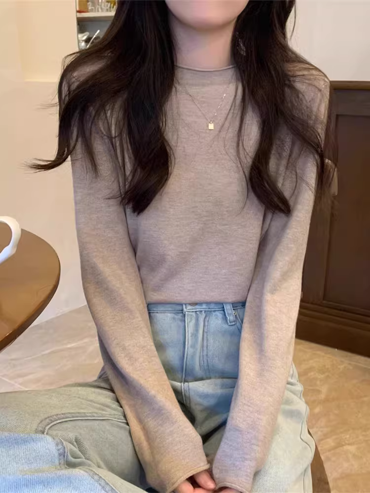 Áo len nữ cổ tròn tay dài La Chapelle thu đông 2025, kiểu dáng rộng rãi, thoải mái, có lớp lót bên trong