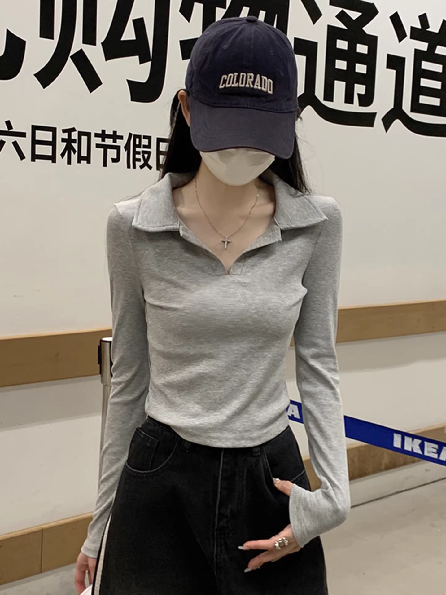 Áo thun nữ cổ trắng dài tay La Chapelle, thiết kế ôm dáng mới mùa thu đông 2025