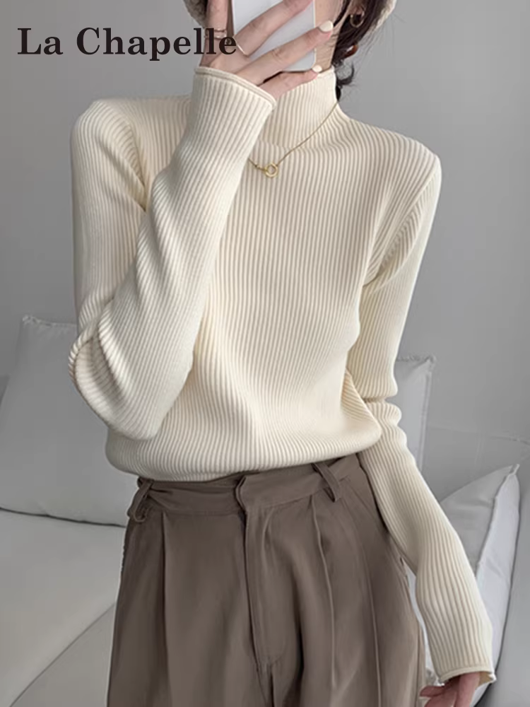 Áo len dệt kim cổ lọ nửa cao tay dài La Chapelle dành cho nữ, mẫu mới thu đông 2025, kiểu ôm sát, màu trắng, áo lót bên trong