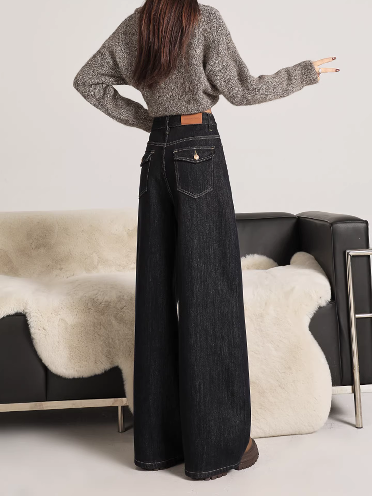 Quần jeans ống rộng dày dặn lót lông màu xanh đậm La Chapelle dành cho nữ, kiểu mới thu đông 2025, quần dáng nhỏ nhắn