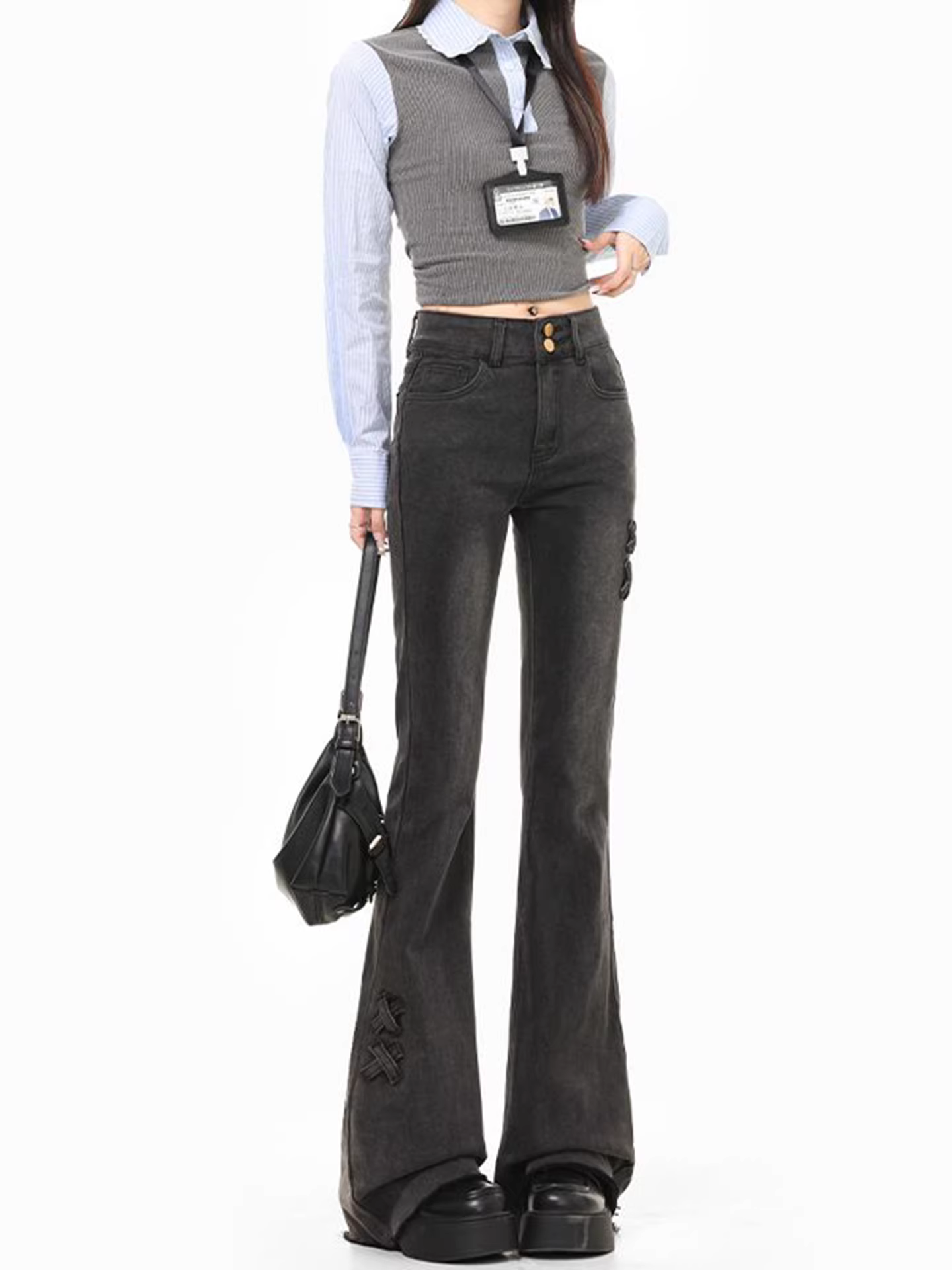 Quần jeans dáng loe La Chapelle retro nhỏ nhắn dành cho nữ, mẫu mới thu đông 2025, cạp cao, ôm dáng.