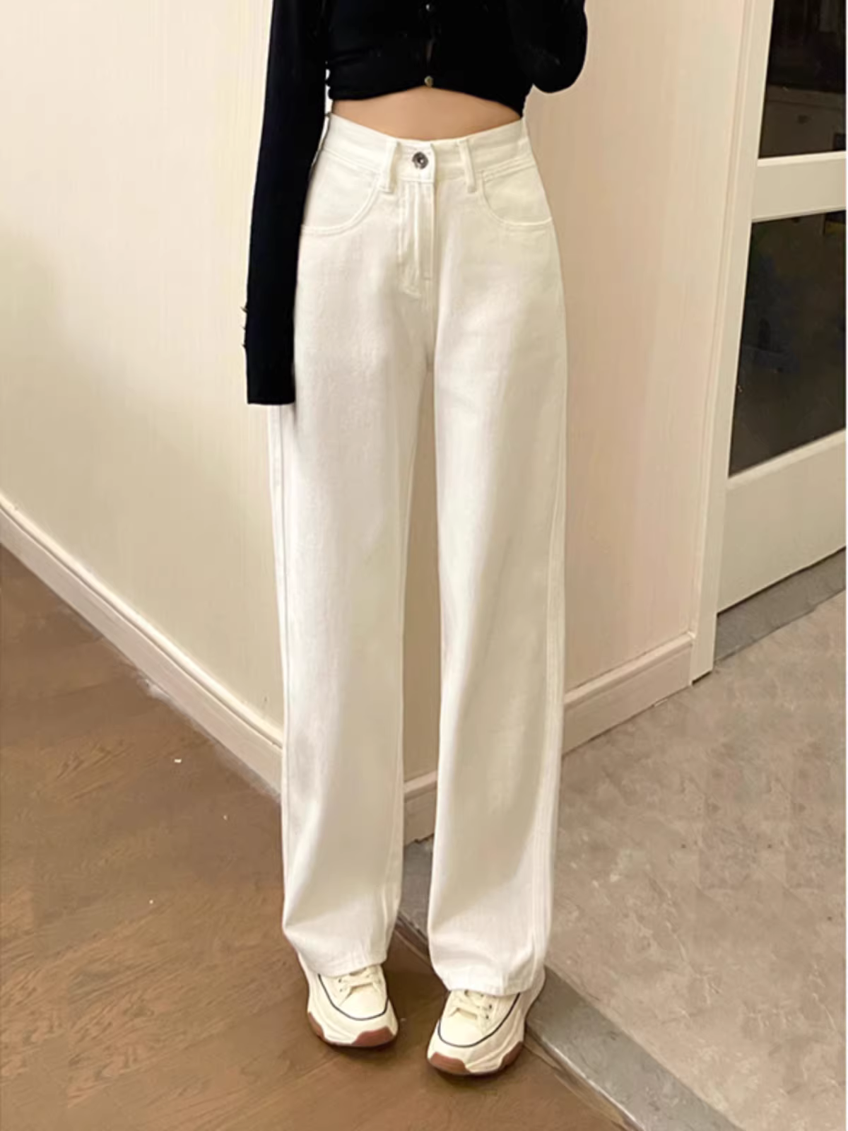 Quần jeans trắng dáng rộng ống rộng La Chapelle dành cho nữ, mẫu mới thu đông 2025, lót lông, cạp cao, dáng suông.