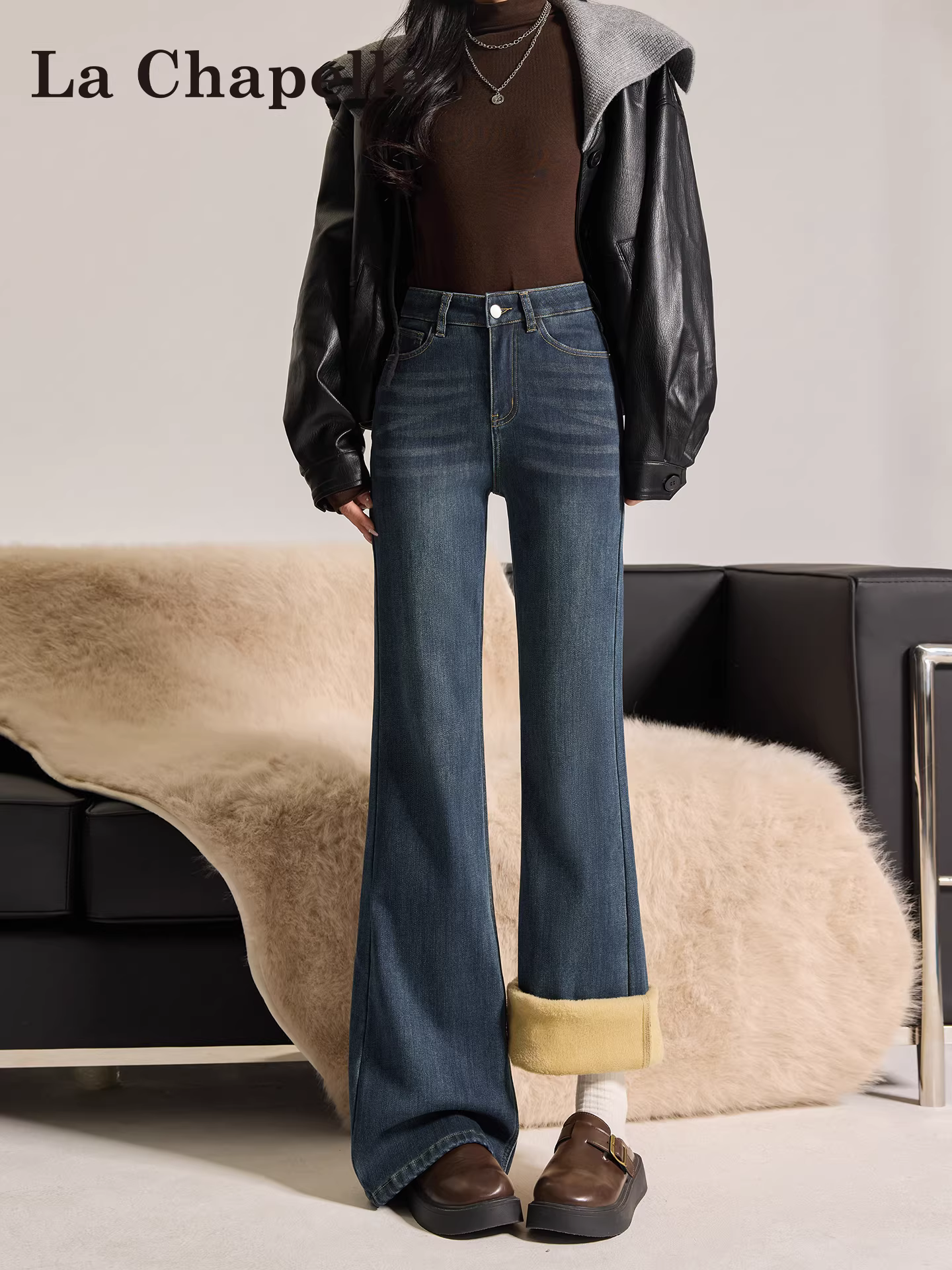 Quần jeans nữ La Chapelle kiểu dáng retro, lót lông dày, ống loe, mùa thu đông 2025, cạp cao, ôm dáng, kiểu chuông