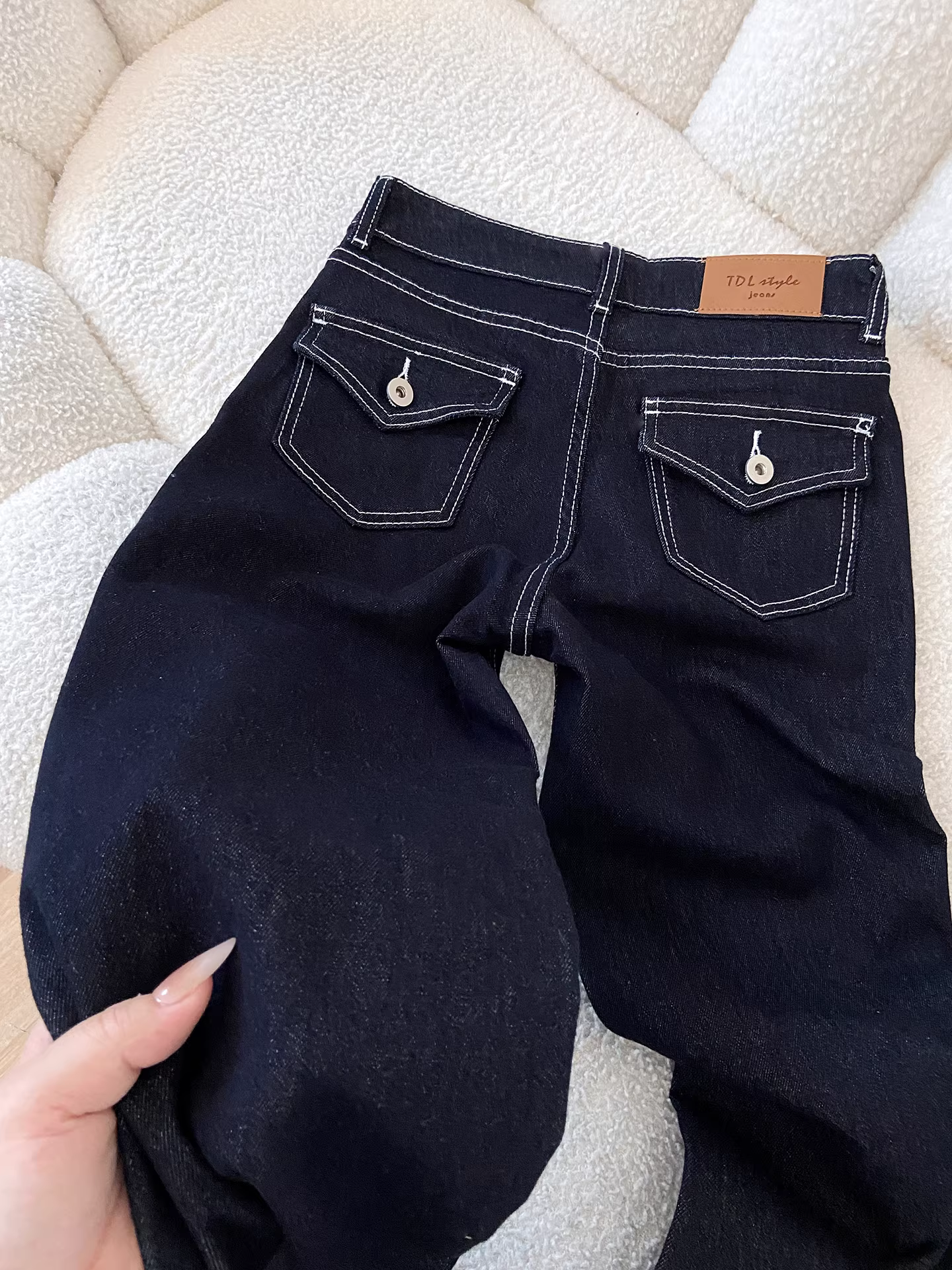Quần jeans xòe màu xanh đậm La Chapelle dành cho nữ, kiểu dáng ôm sát, cạp cao, dáng chuông, mới thu đông 2025