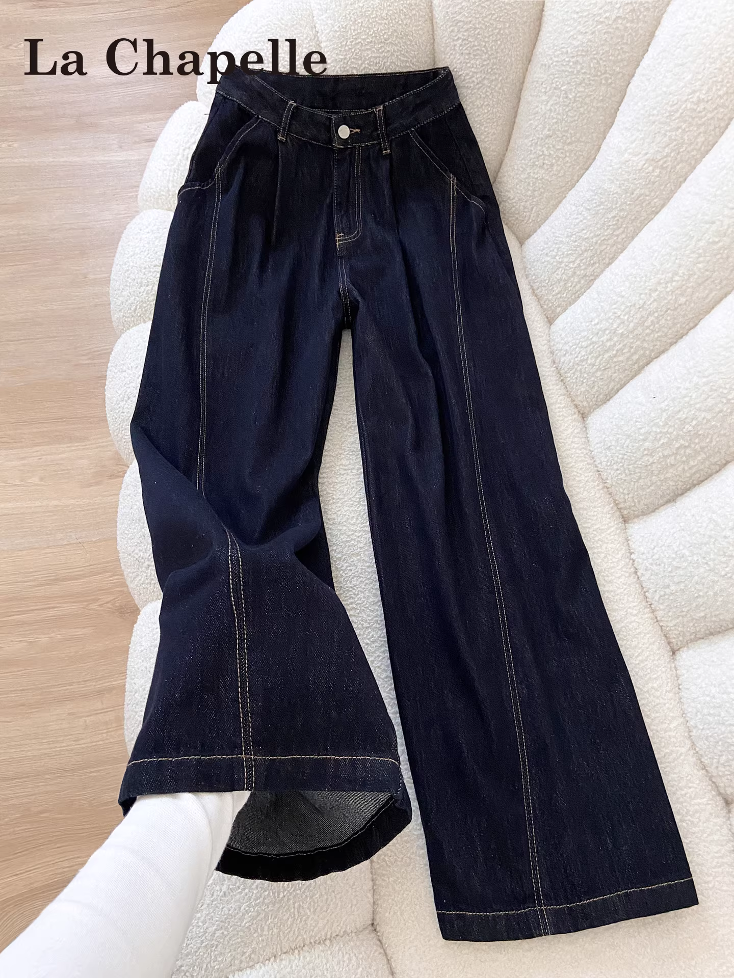 Quần jeans ống rộng màu xanh đậm La Chapelle dành cho nữ, kiểu dáng mới thu đông 2025, phong cách Mỹ, dáng thẳng, rộng rãi.