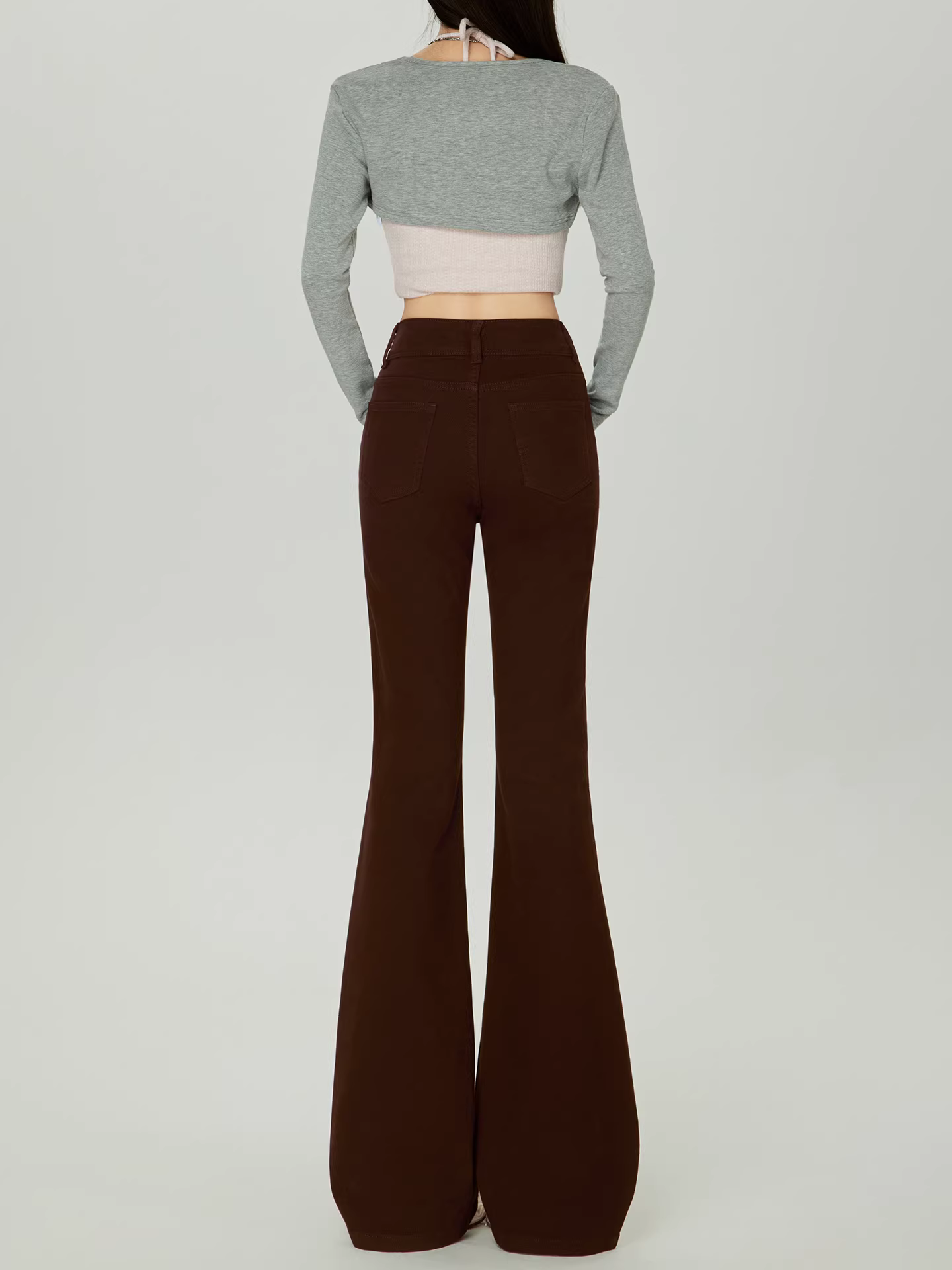 Quần jean nữ La Chapelle màu cà phê, lót lông cừu dày, dáng loe, kiểu mới thu đông 2025, cạp cao, ôm dáng, ống chuông.