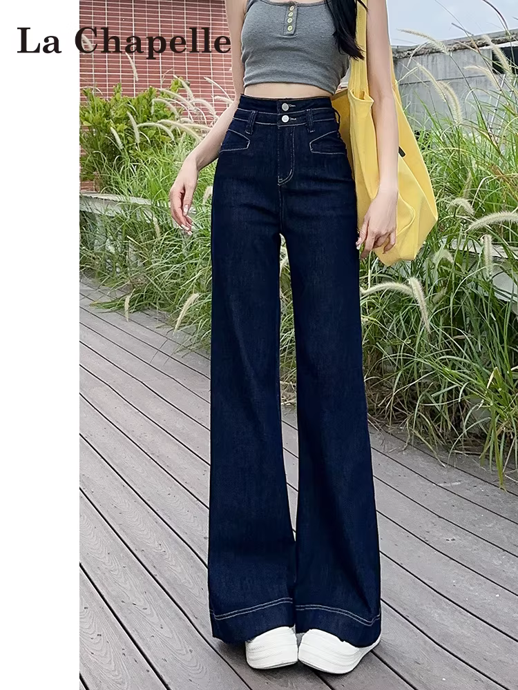 Quần jean nữ La Chapelle màu denim, dáng loe, cao eo, không bó sát, kiểu bootcut, mới thu đông 2025