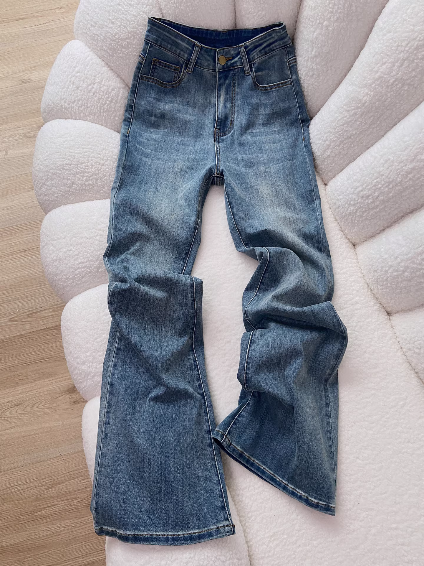 Quần jeans dáng chuông La Chapelle retro dành cho nữ, mẫu mới thu 2025, size nhỏ, cạp cao, ôm dáng