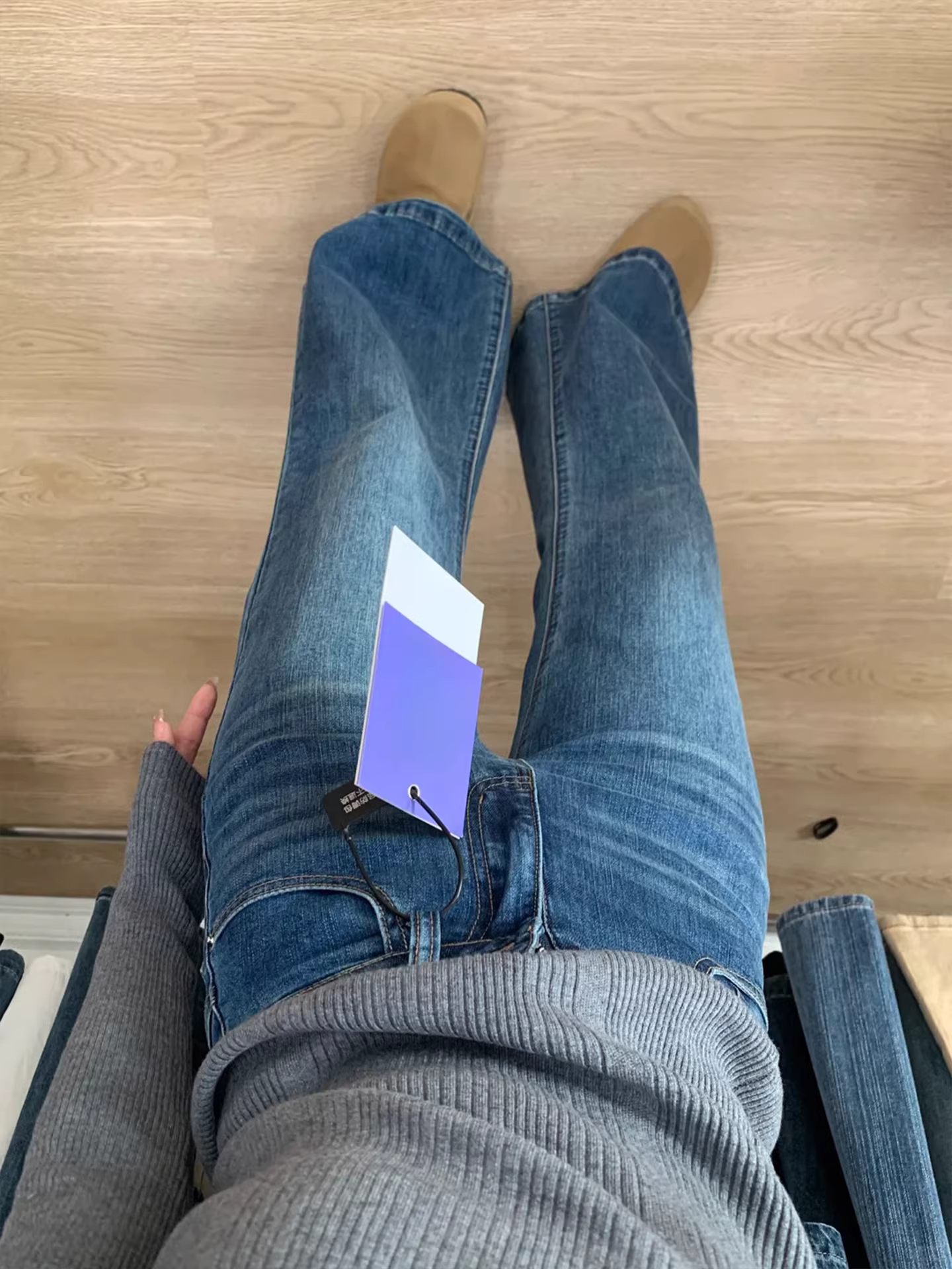 Quần jeans ống loe dày dặn lót lông cừu La Chapelle dành cho nữ, mẫu mới mùa đông 2025, cạp cao