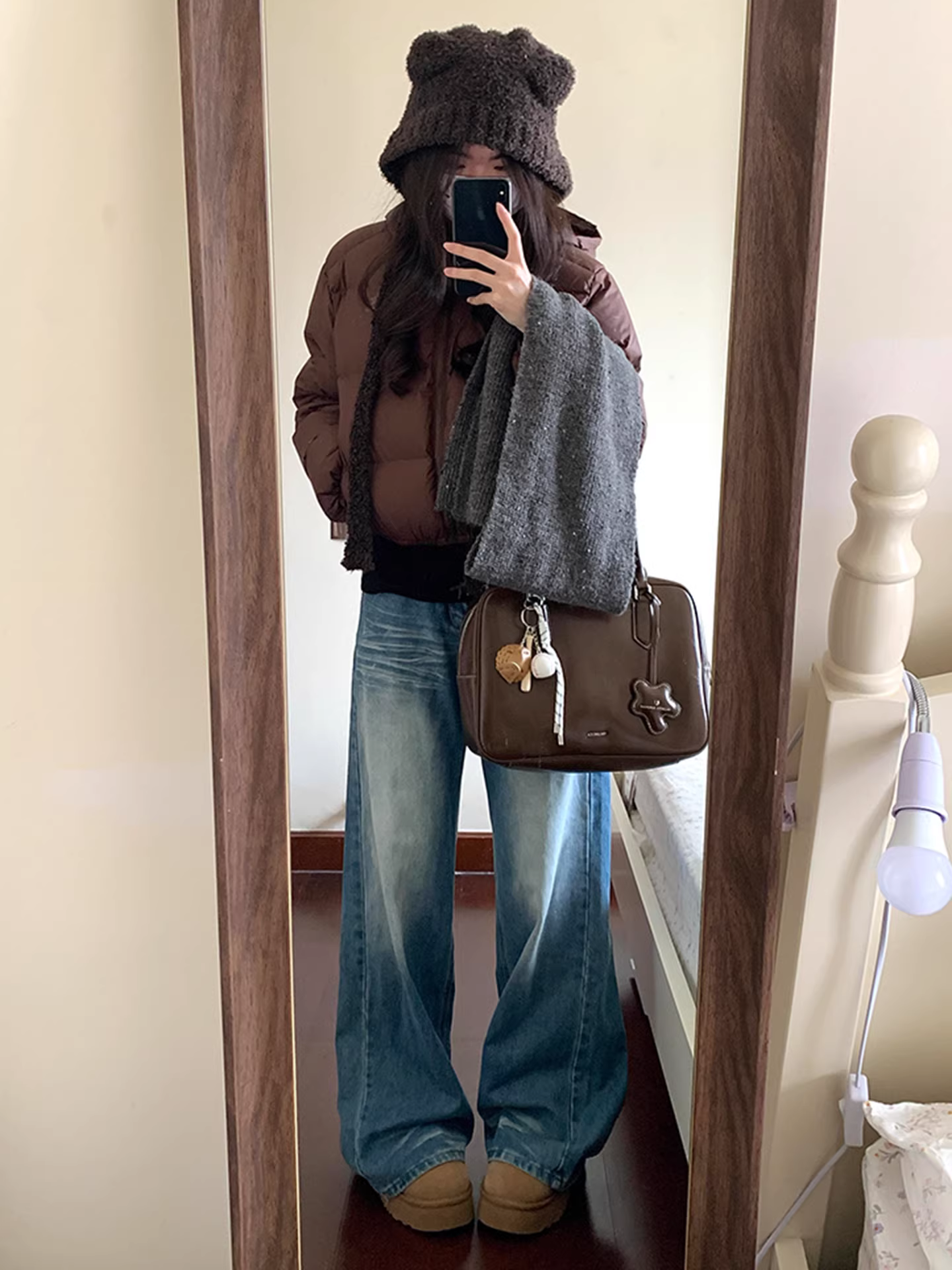 Quần jeans nữ La Chapelle kiểu Mỹ, cạp cao, ống rộng, dáng suông dài chấm đất, mùa thu đông 2025 mới