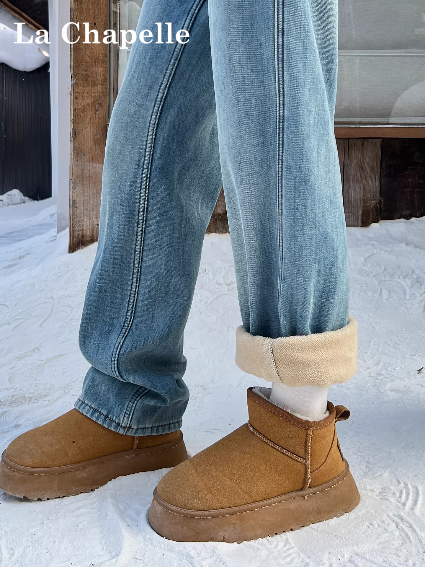 Quần jeans ống rộng dày dặn lót lông màu sáng La Chapelle dành cho nữ, mẫu mới thu đông 2025, cạp cao, dáng rộng, thẳng