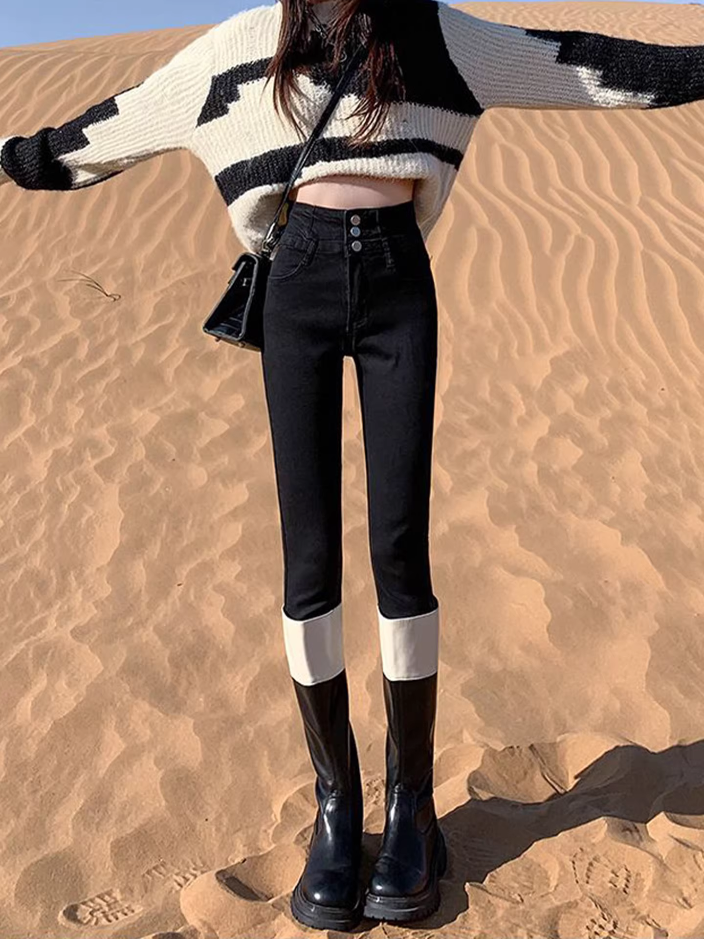 Quần jean nữ La Chapelle màu đen, lót lông cừu, dày dặn, ôm dáng, kiểu dáng bút chì, cạp cao, tôn dáng, mới thu đông 2025