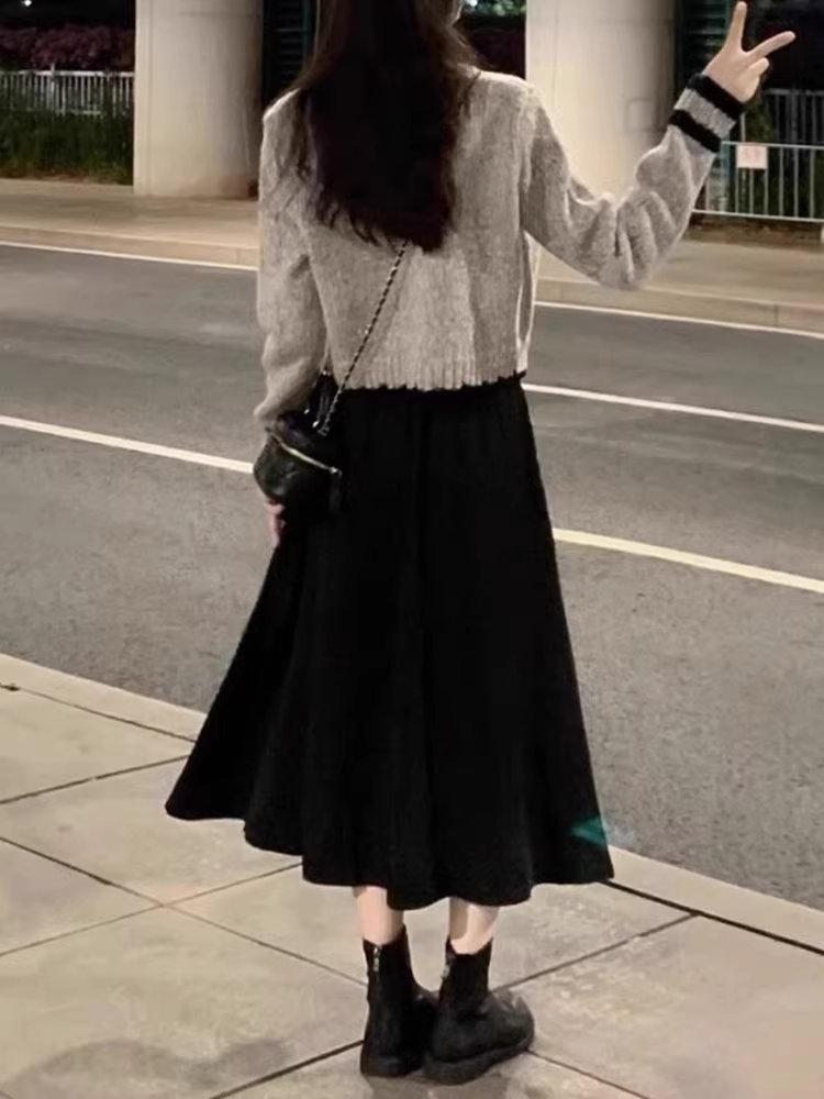 Áo len dệt kim kiểu Pháp La Chapelle dành cho nữ, áo cardigan cổ chữ V mới mùa xuân thu 2025.