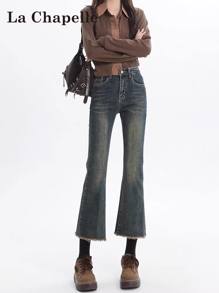 Quần jeans nữ La Chapelle kiểu dáng retro, ống loe, cạp cao, lót lông, viền xù, mùa thu đông 2025