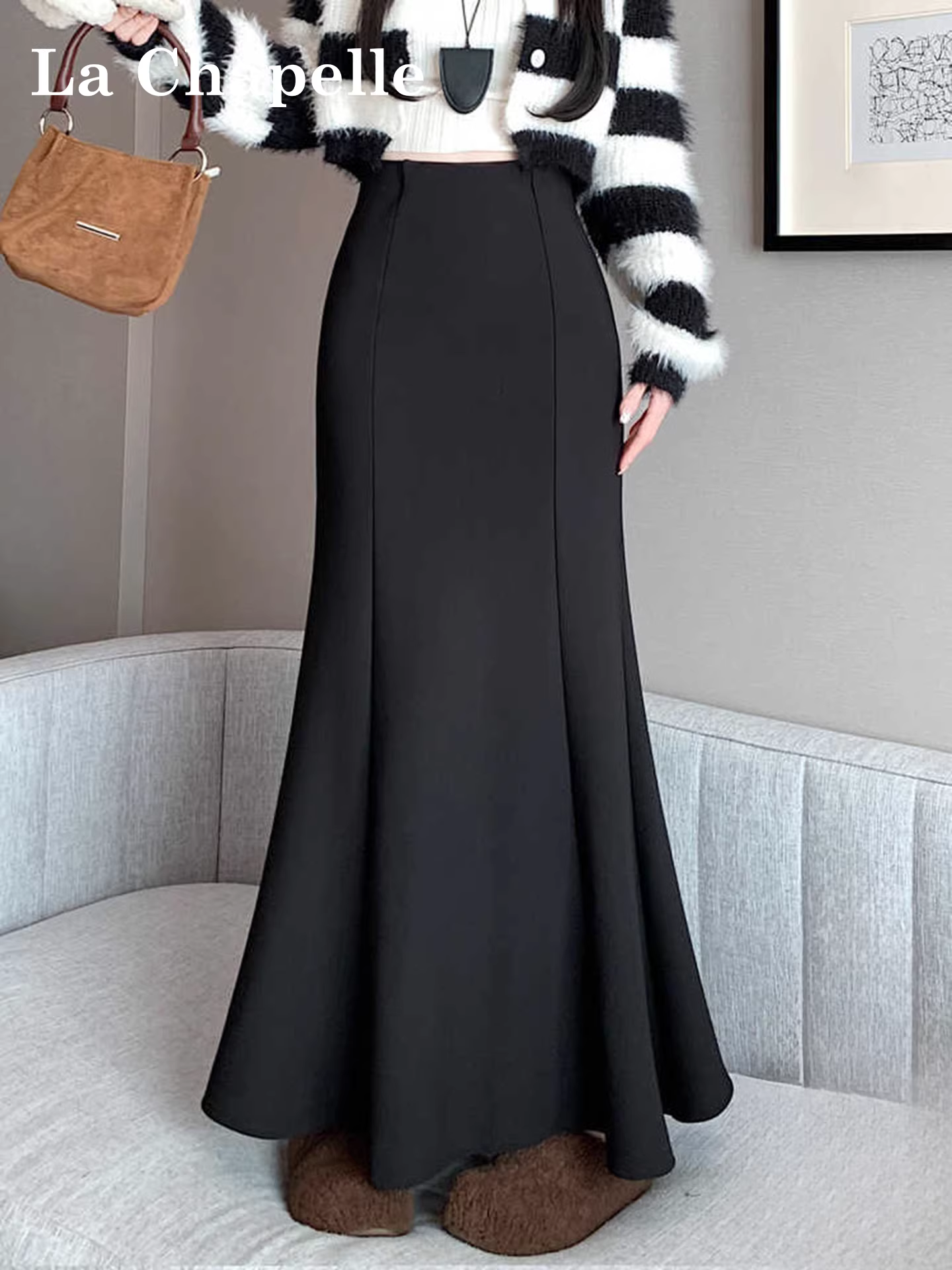 Váy đuôi cá dày dặn lót lông cừu đen La Chapelle dành cho nữ, mẫu mới thu đông 2025, cạp cao, dáng chữ A, dài qua gối