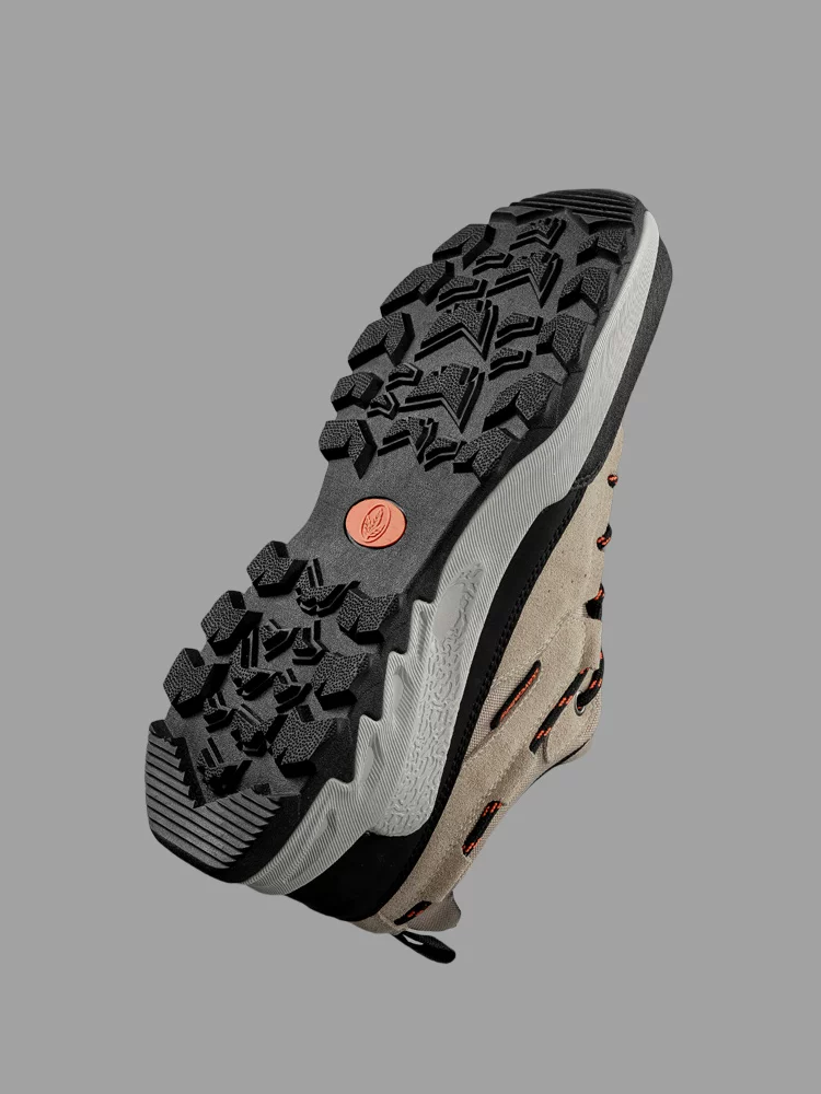 Giày nam Maple Leaf 2025 Giày thường ngày ngoài trời mới mùa thu đông Giày thể thao đi bộ đường dài cho nam Giày leo núi đế dày Chống mài mòn và chống trượt