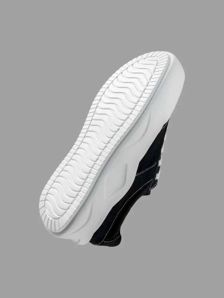 Giày nam Maple Leaf Giày thể thao mùa đông Giày nam 2025 Giày tăng chiều cao đế dày mới Giày đôi hợp thời trang Da thật Giày tập luyện thoáng khí của Đức