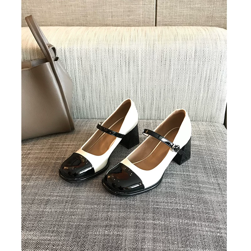 Phiên bản da cừu! Giày Mary Jane kiểu tiên nữ dành cho nữ, phối màu đen trắng kiểu Chanel, mũi tròn, gót dày, giày quai đơn kiểu Pháp.