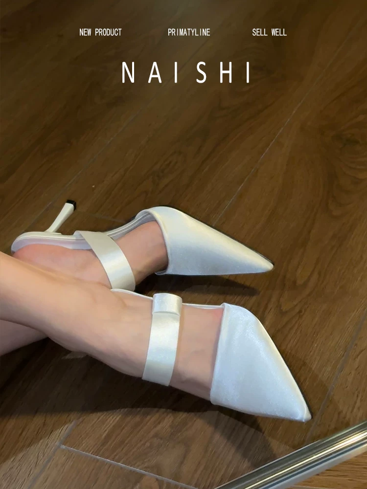 Phiên bản da cừu! Giày cao gót satin kiểu Pháp dành cho nữ, kiểu mules kín mũi có quai, thích hợp phối với đầm, sandal cao gót.