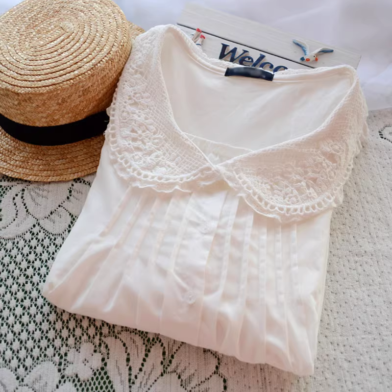 Áo sơ mi búp bê ngọt ngào mới Dream Box 2025 với tay phồng, viền ren, cổ búp bê, áo sơ mi trắng rộng rãi dành cho nữ