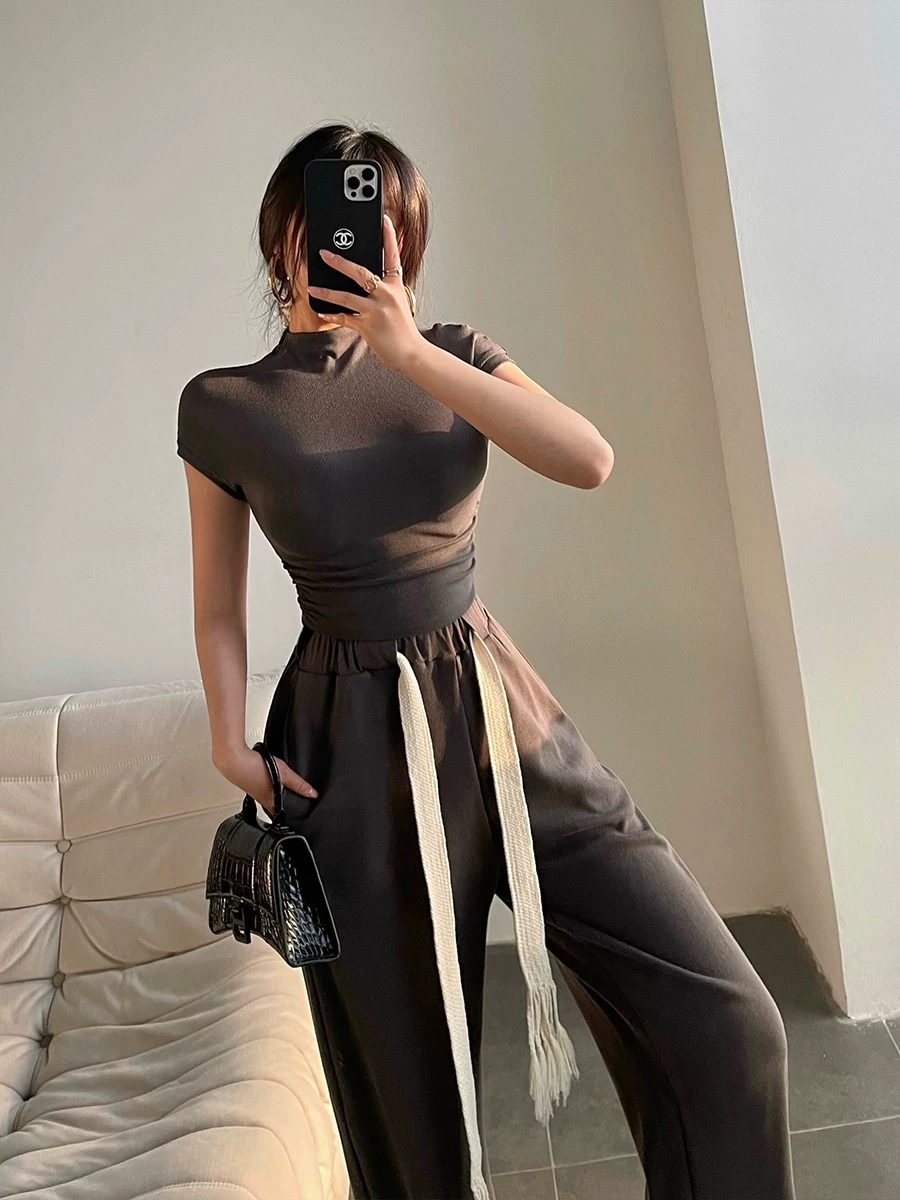 YoungGirlDay Pure Desire Gợi cảm Slim Fit Cổ cao xếp nếp Áo thun ngắn tay ngắn dành cho nữ.