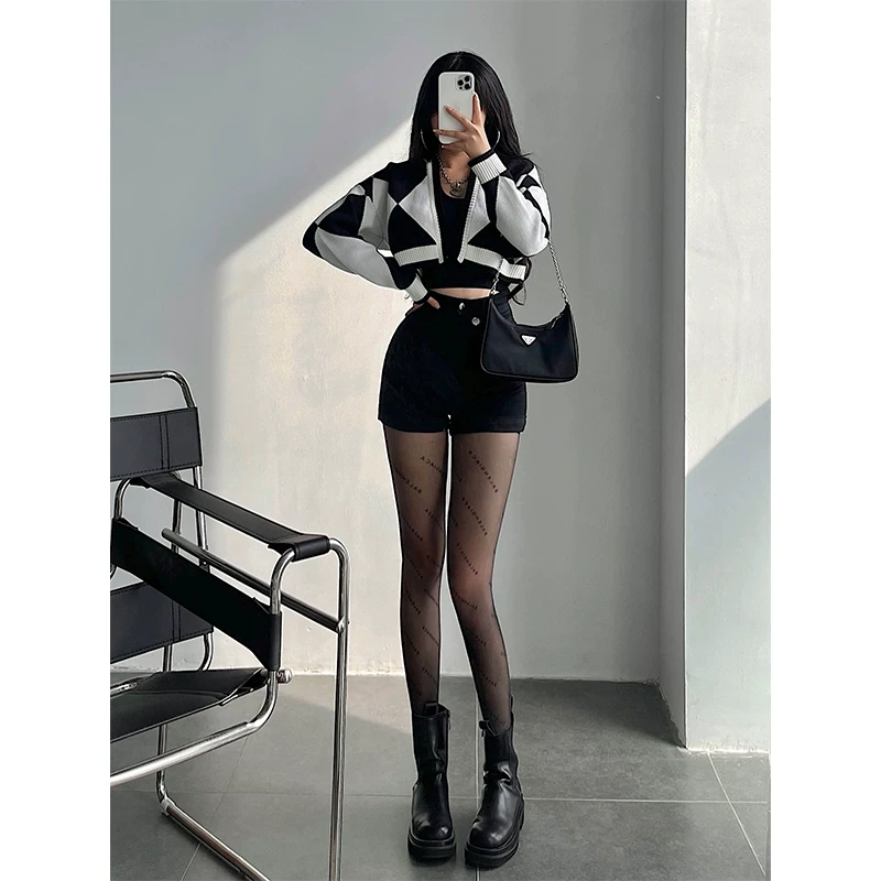 YoungGirlDay Áo khoác len dệt kim dáng rộng, dài tay, họa tiết kẻ sọc hình kim cương theo phong cách retro của Mỹ